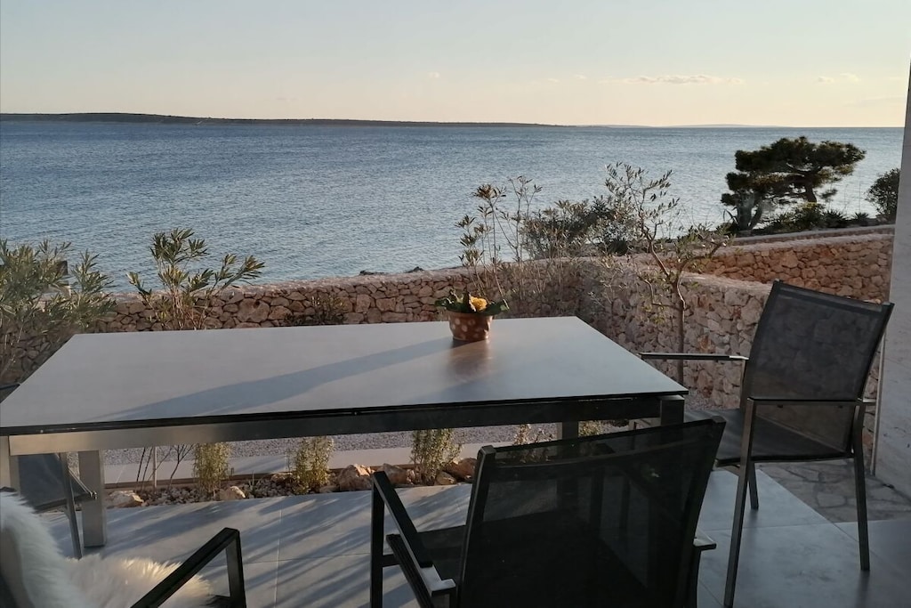 433040 - Nicht zugeordnet