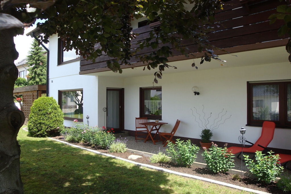 410684