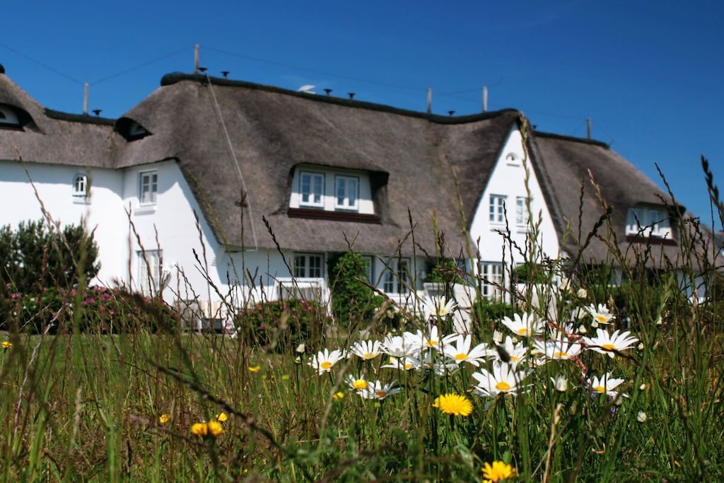 545570