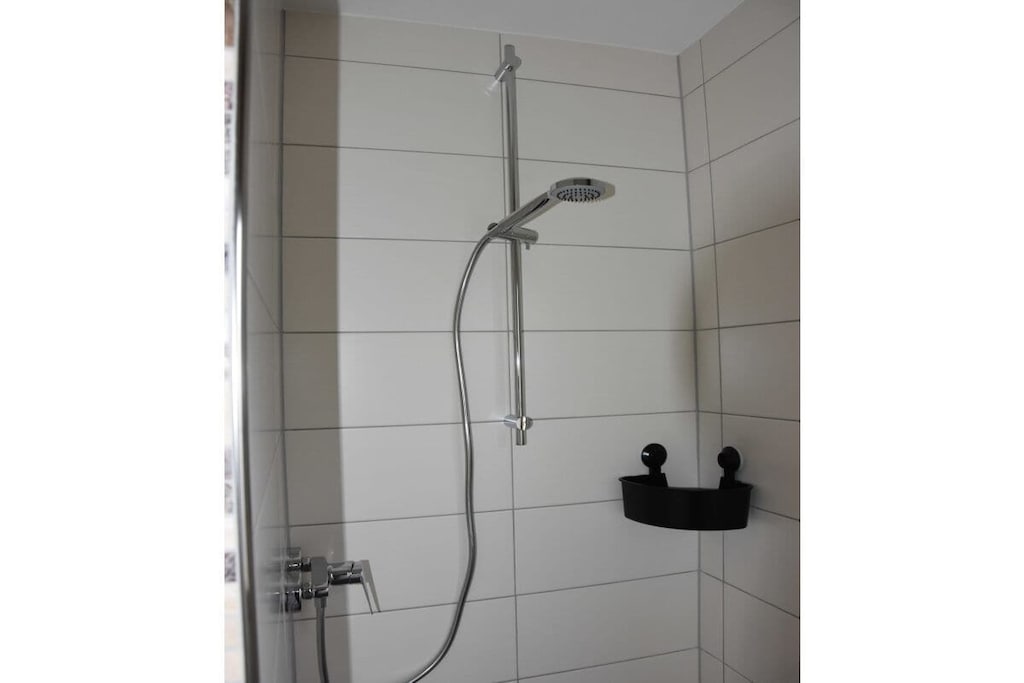 483330 - Nicht zugeordnet
