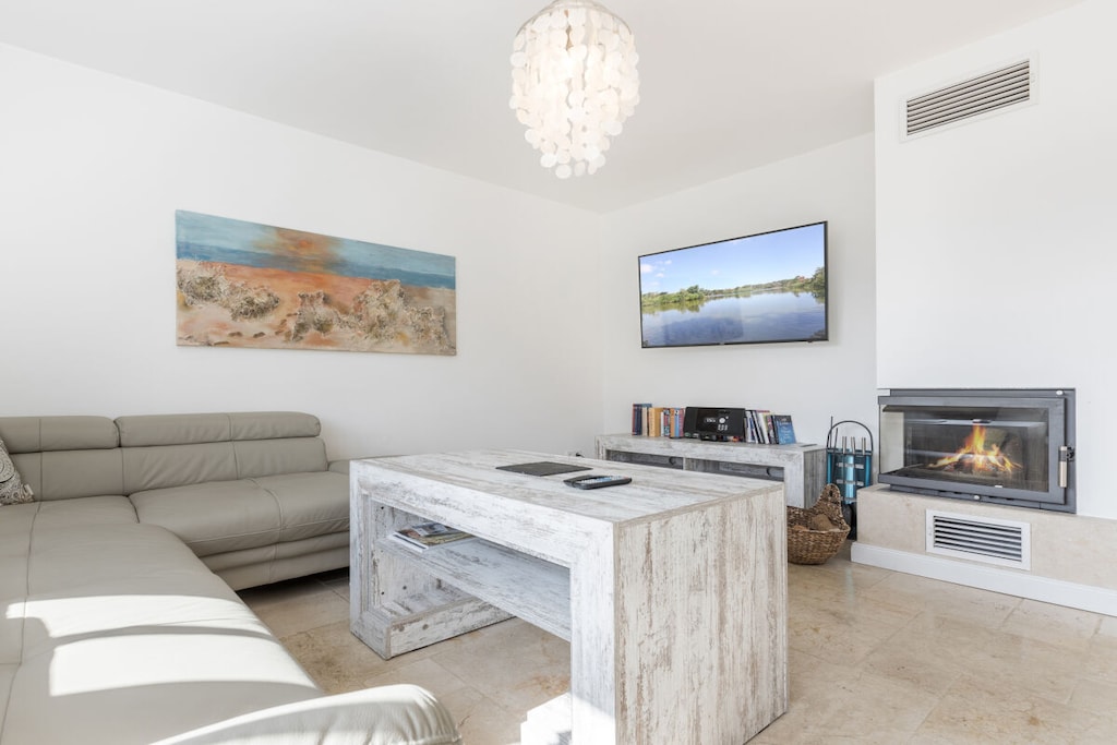 63980 - Untagged