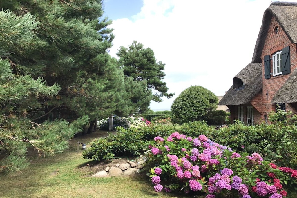 788733