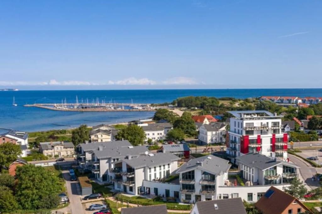258901
