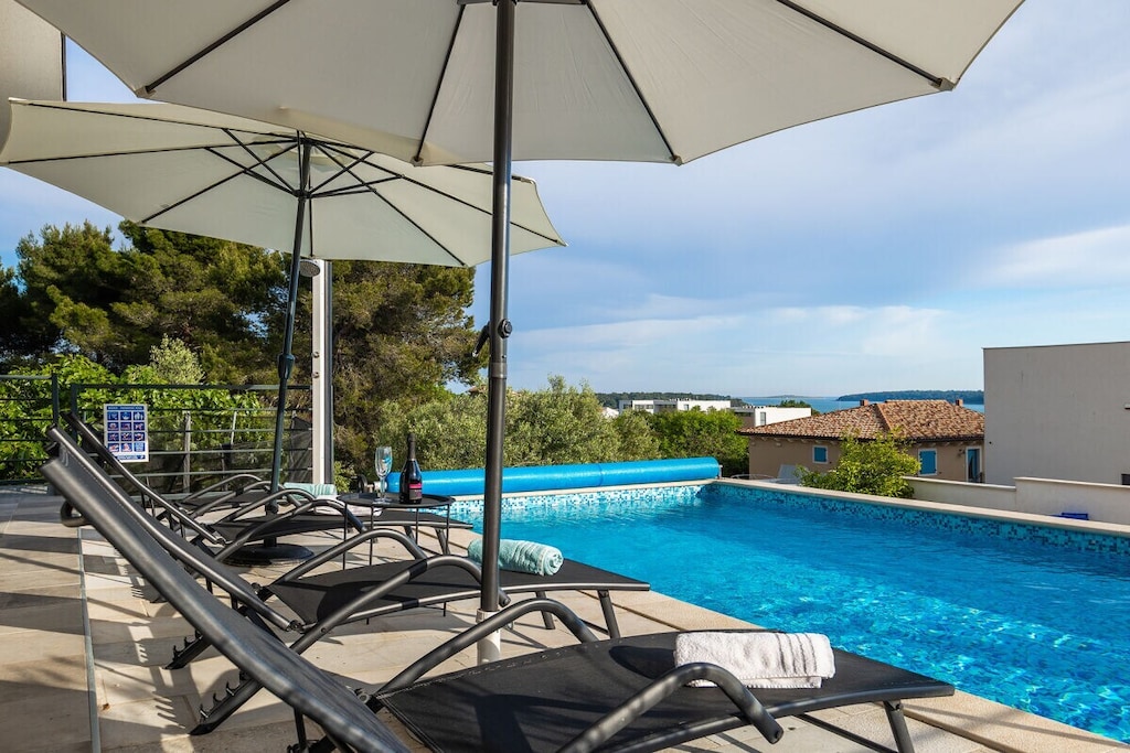 789343 - Non tagué