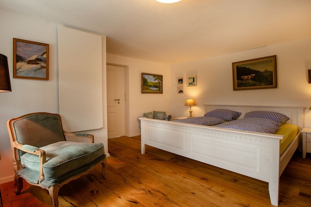 438434 - Non tagué
