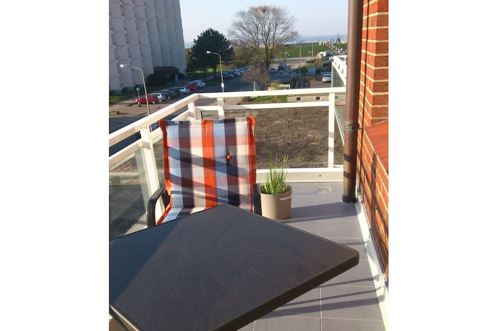230794