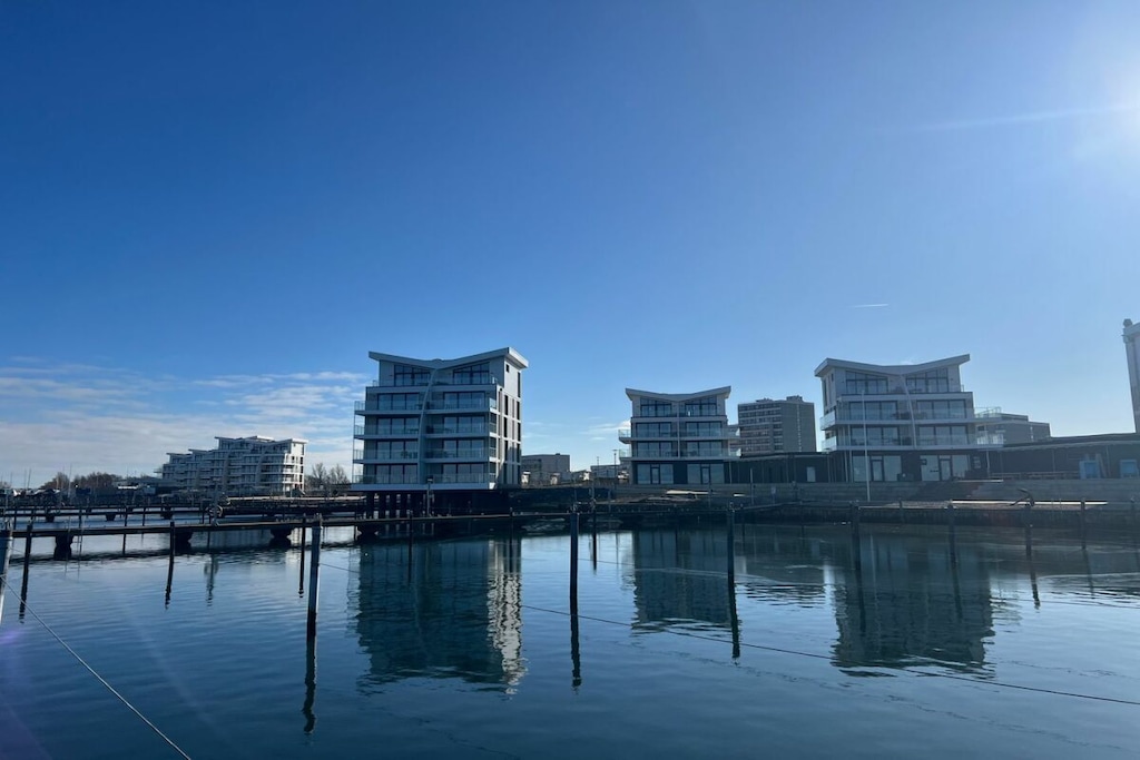 790758