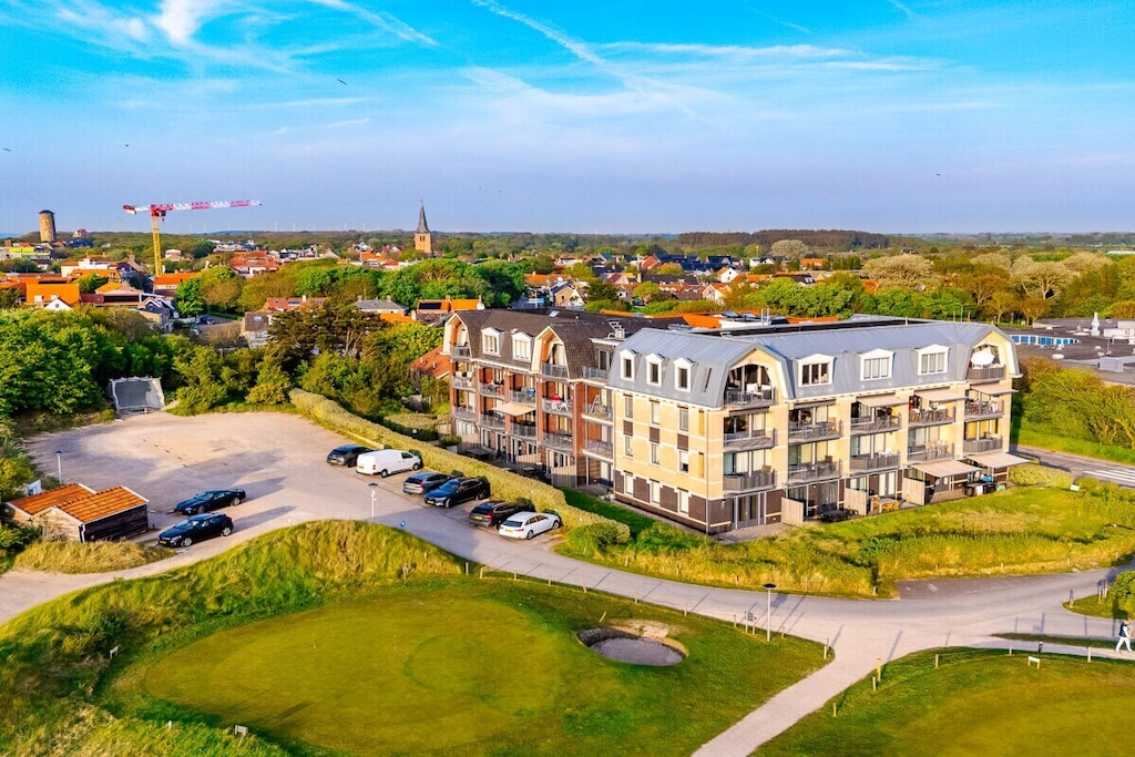 47392