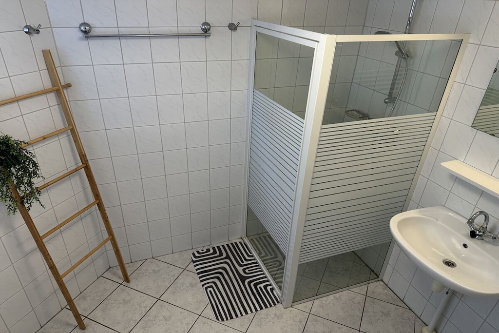 408668 - Nicht zugeordnet