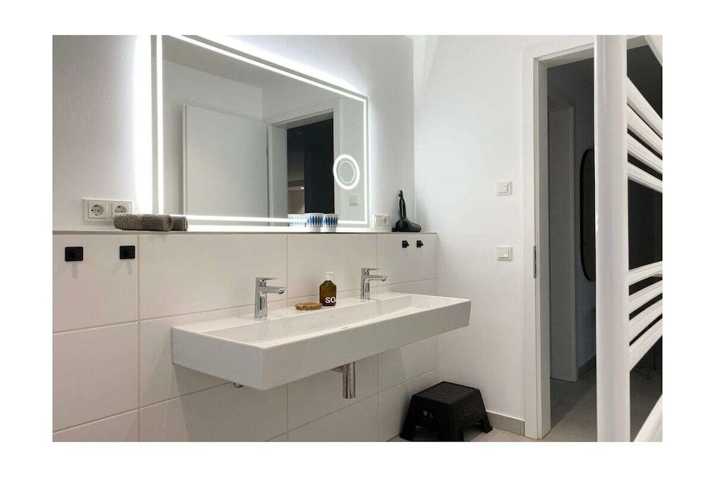 383533 - Nicht zugeordnet