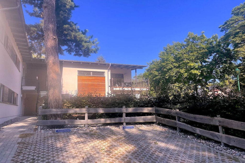 213597