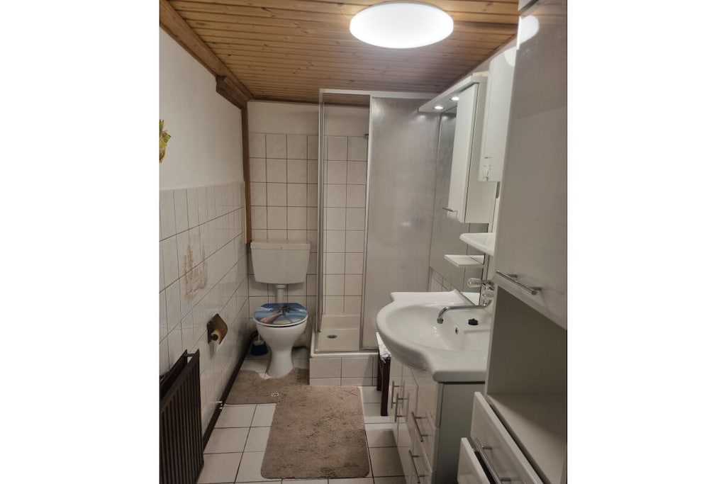 225596 - Nicht zugeordnet