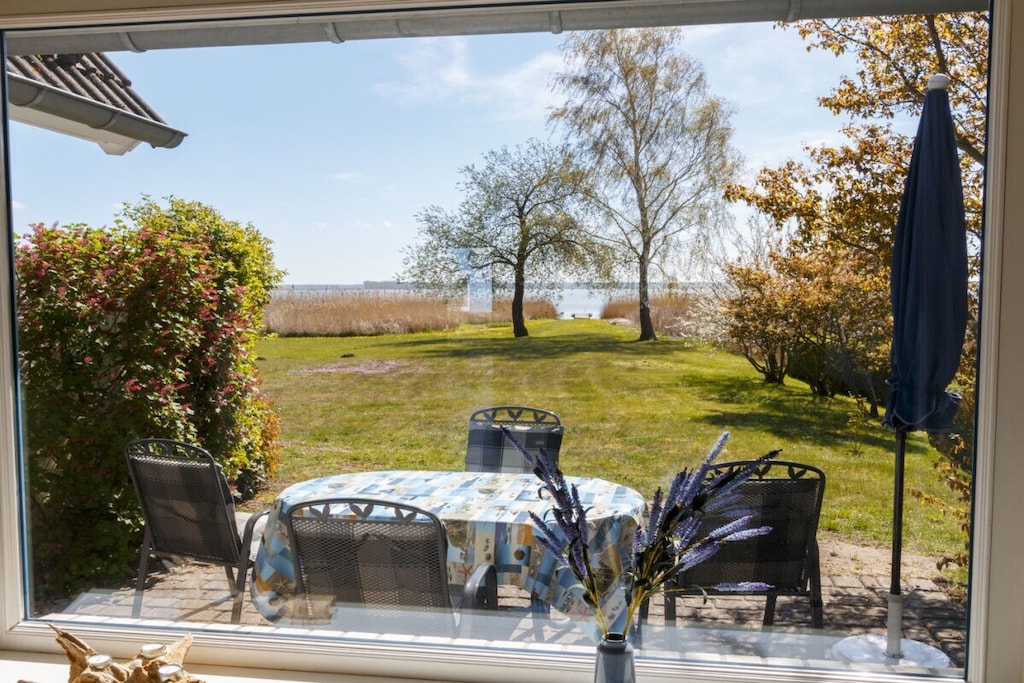 266252