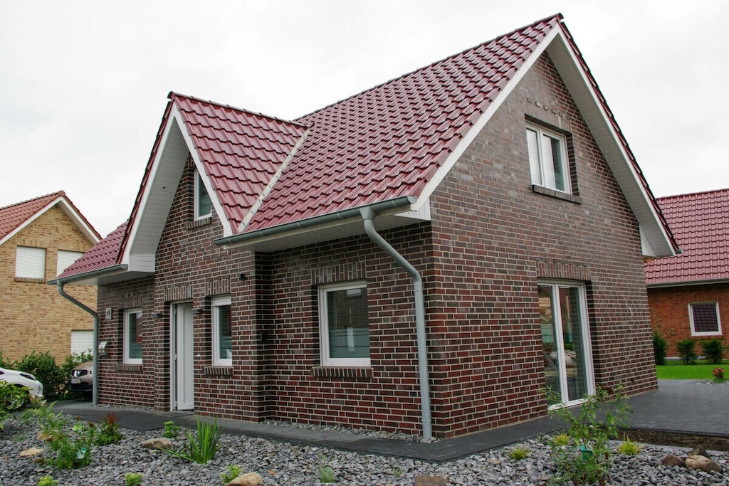277703