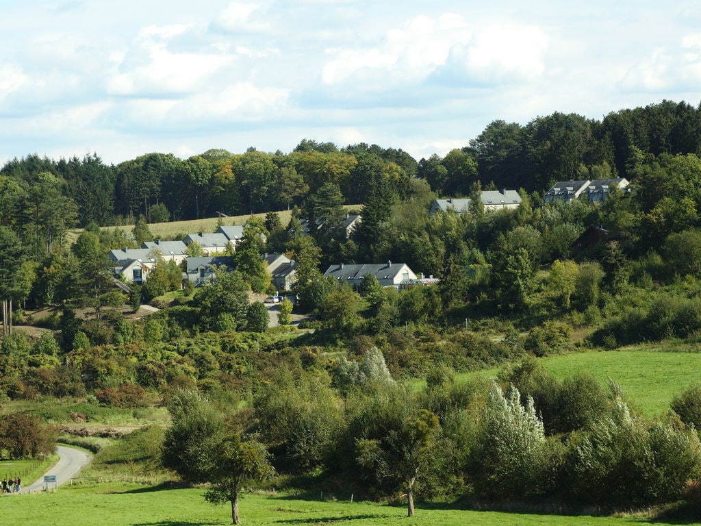 Het luxueuze complex Résidence Durbuy is schitterend gelegen midden in de natuur en maar op 3 km. afstand van Durbuy.