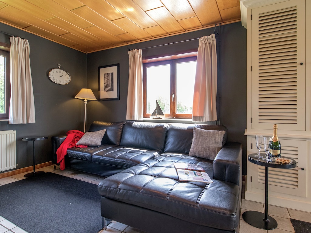 Vakantiehuis in Rendeux met sauna