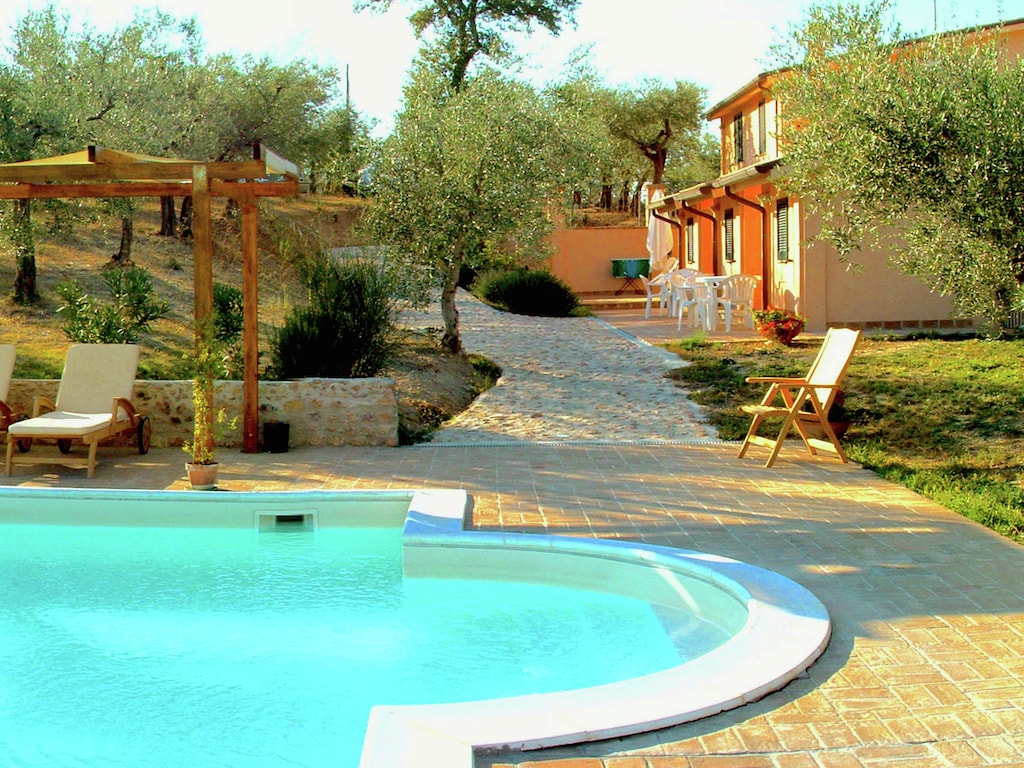 Bauernhaus, 19. Jahrh., mit Jacuzzi in Giano dell'Umbria