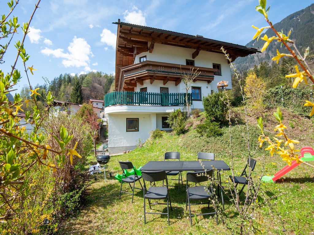 Apartment between Mayrhofen and Finkenberg