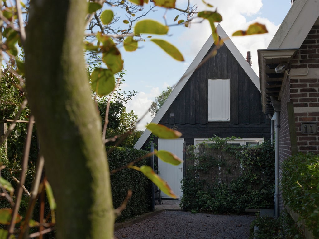 Modernes Haus in Krabbendam an der niederländischen Küste