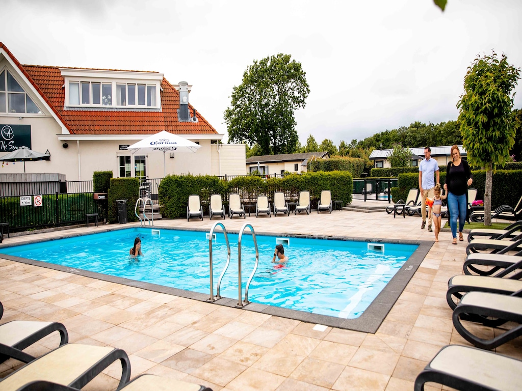 Charmant chalet met vaatwasser in Noordwijk