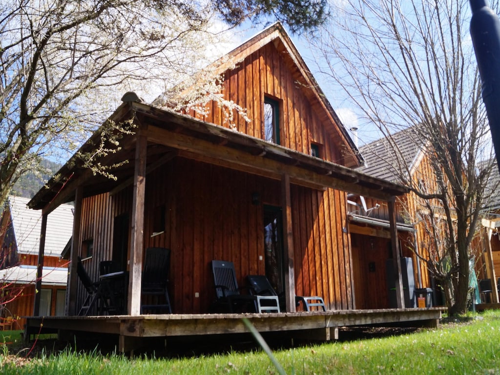 Uitnodigend chalet met terras