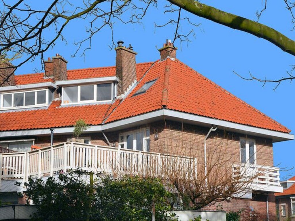 Appartement aan de kust nabij duinen