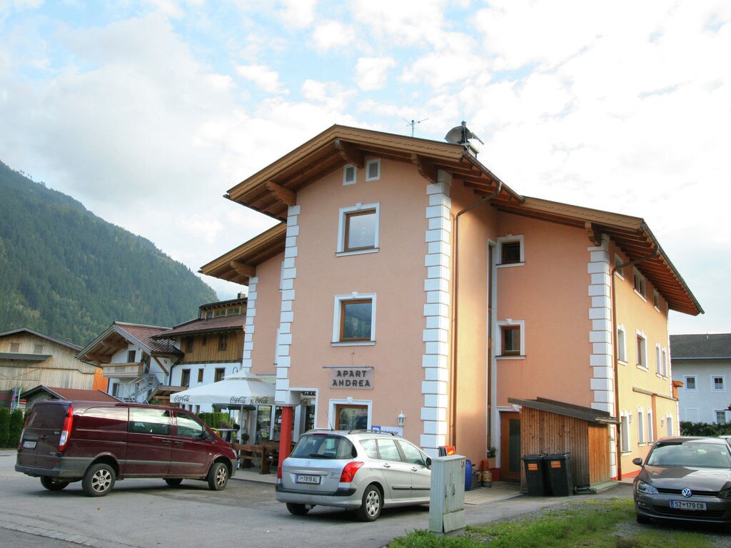 Stijlvol appartement in Uderns Tirol met berguitzicht