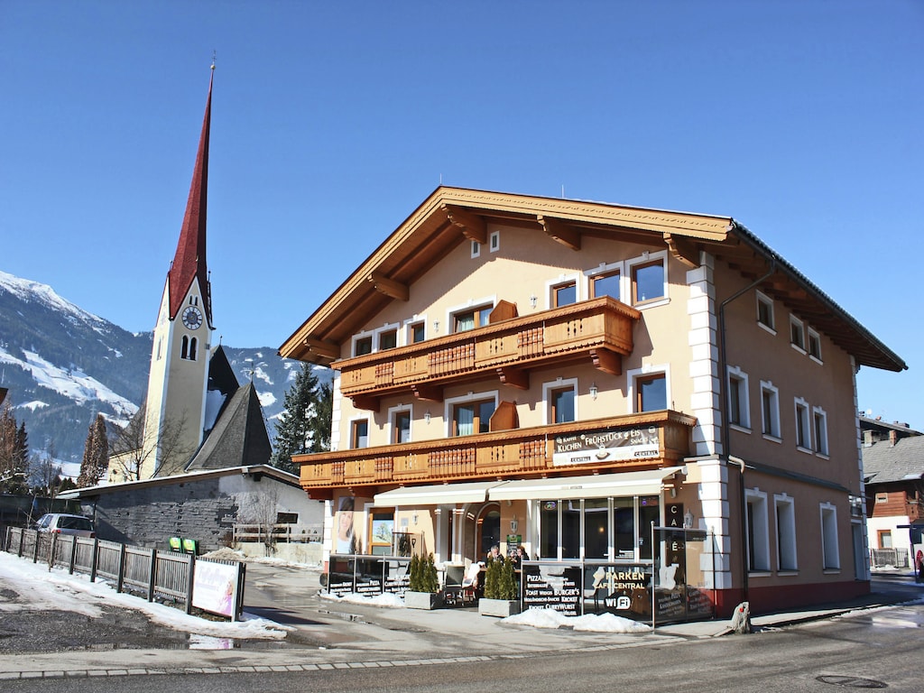 Apartment Uderns near Hochzillertal Ski Lift