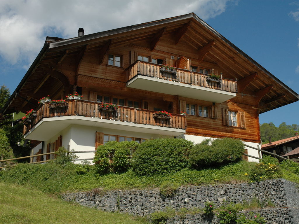 Luxe chalet met privétuin in Habkern, Zwitserland