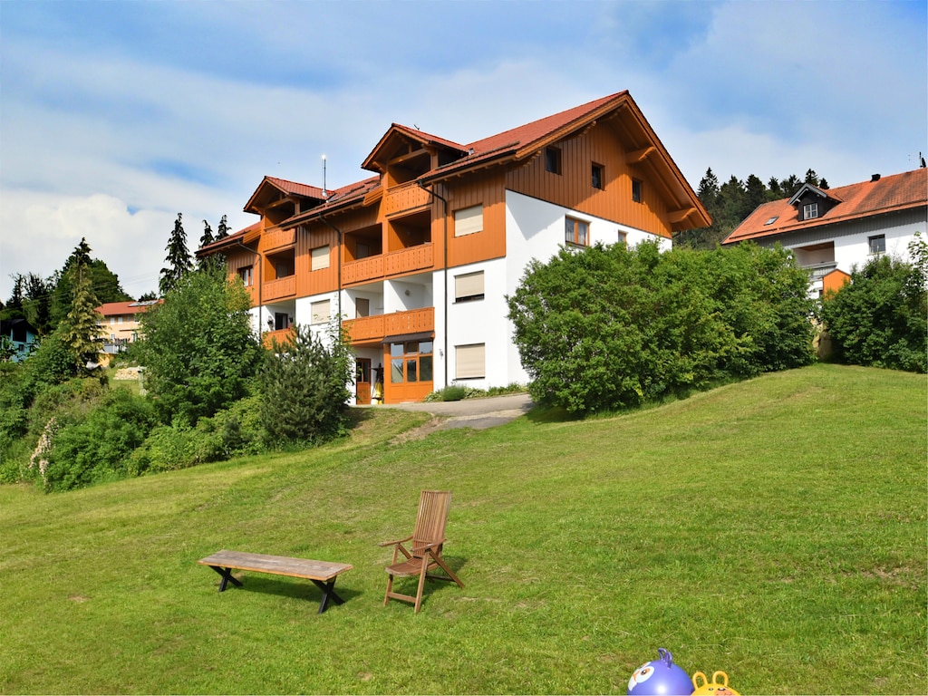 Geräumige Ferienwohnung in Stocking in Waldnähe