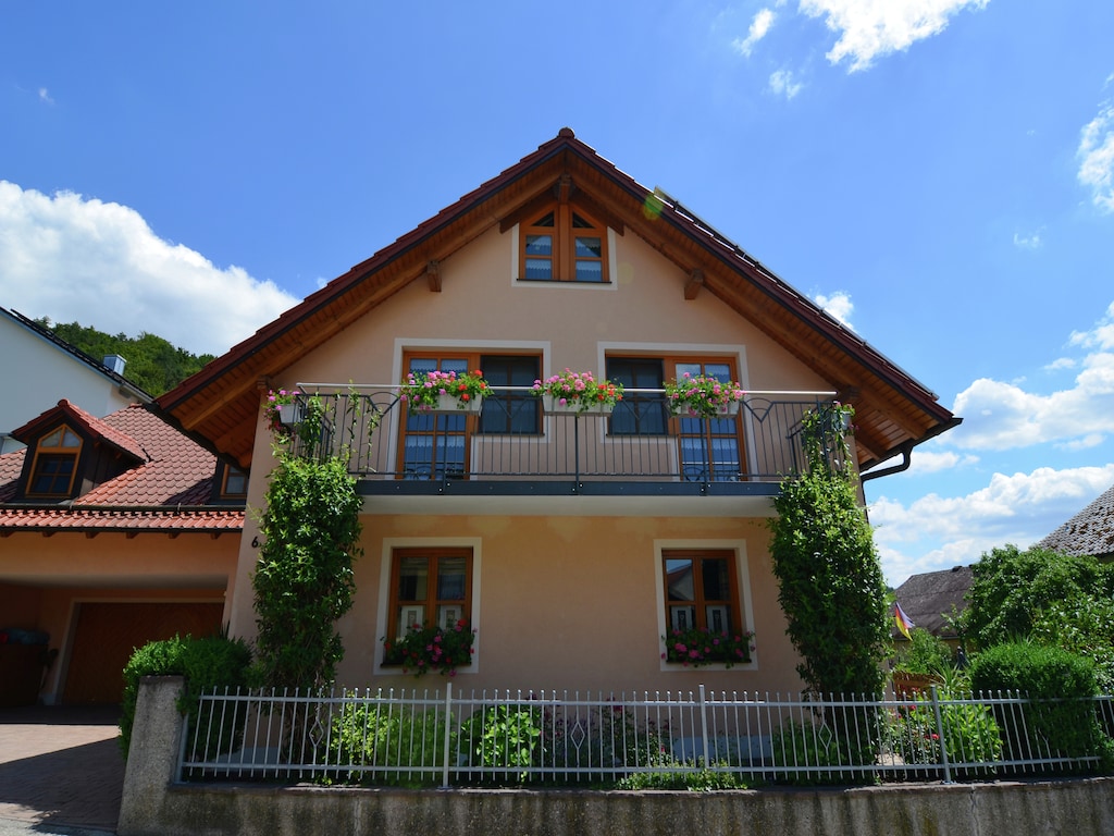 Ferienwohnung in Prunn Bayern mit Garten