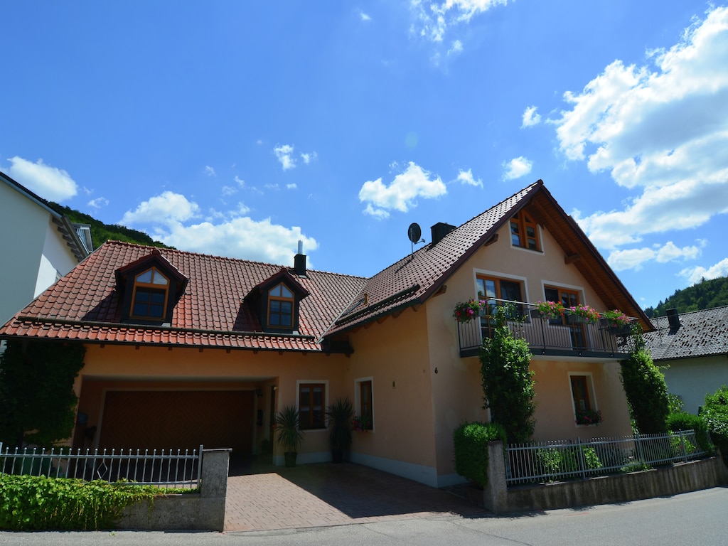 Appartement met eigen terras in Prunn