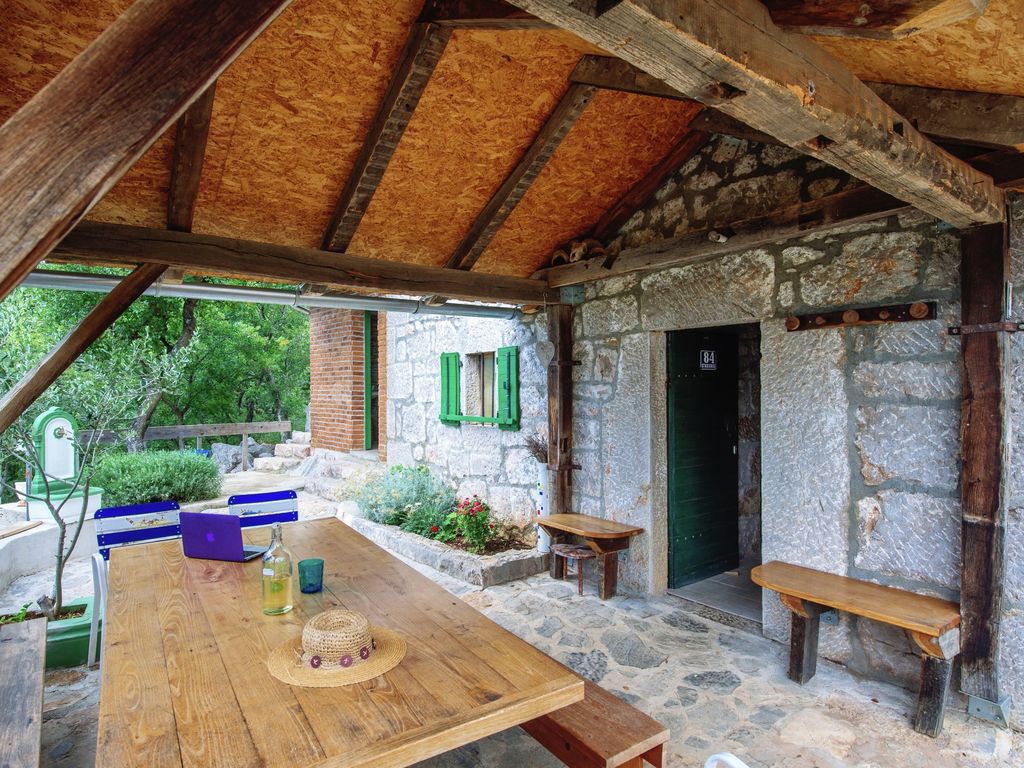 Stone house Dobroselo Ferienhaus in Dalmatien