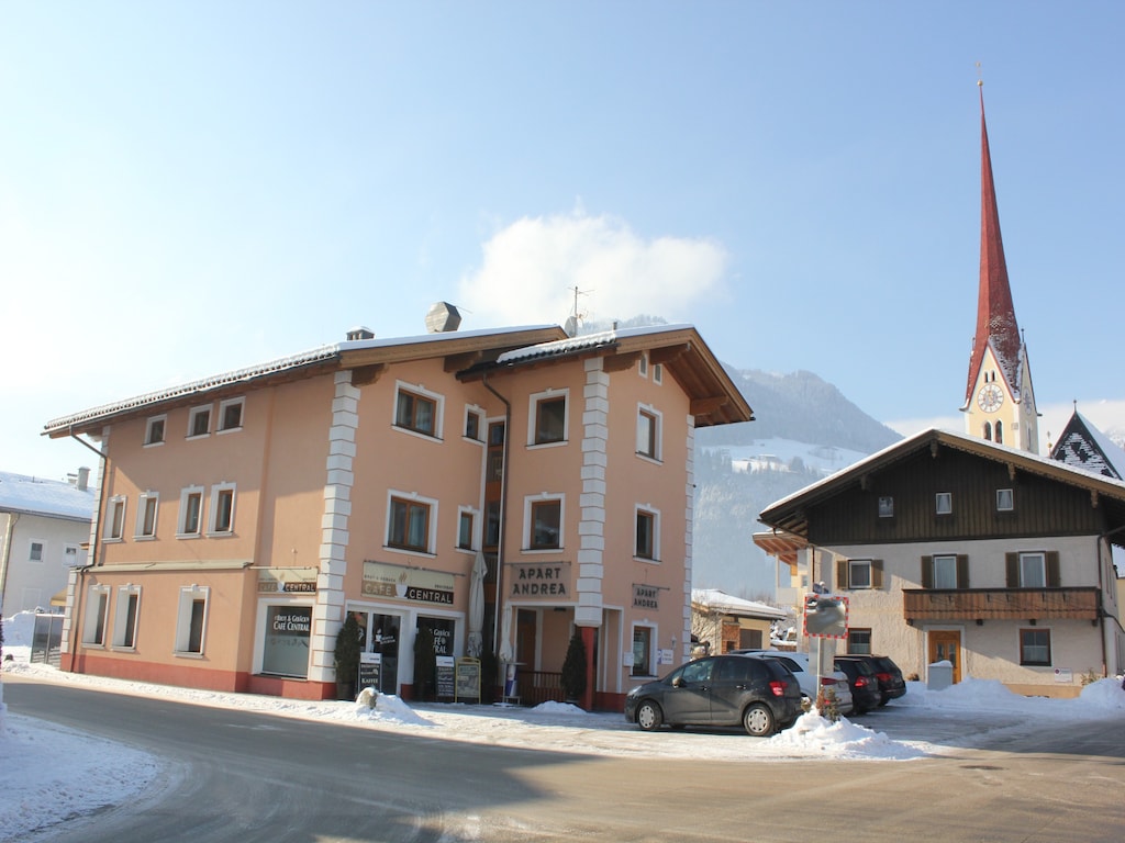 Charmante Wohnung in Uderns mit Balkon