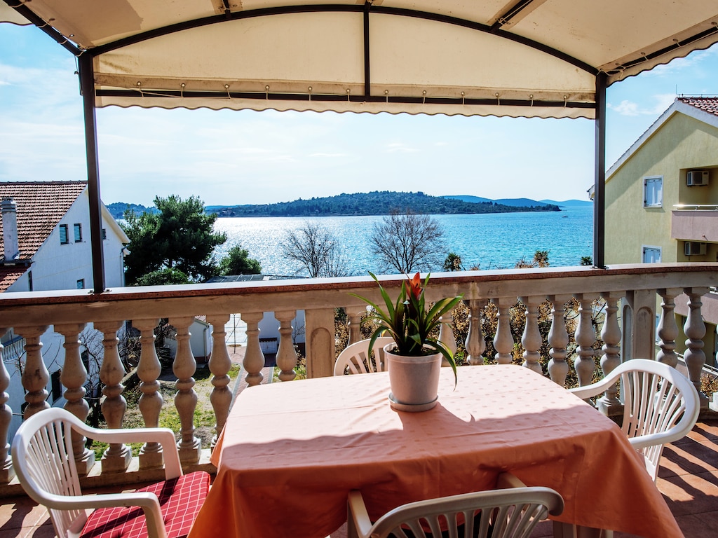 Verblijf in Moretti vlakbij het centrum van Vodice
