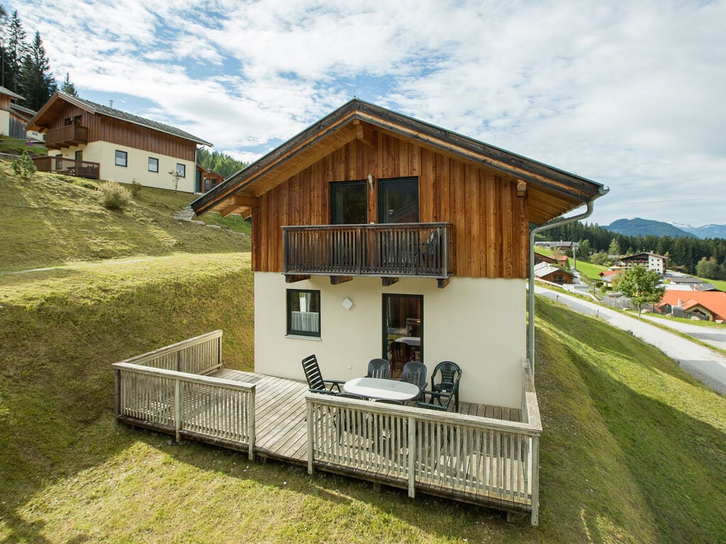 Chalet in Annaberg-Lungötz with a community pool