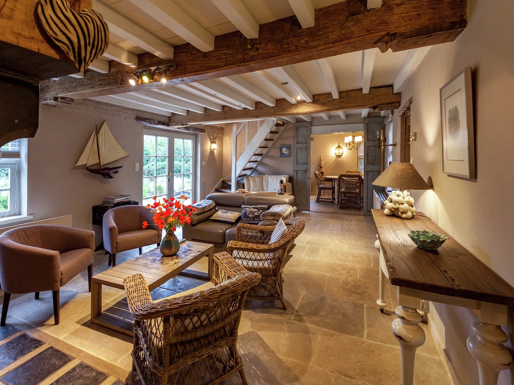 Luxe villa vlakbij het strand