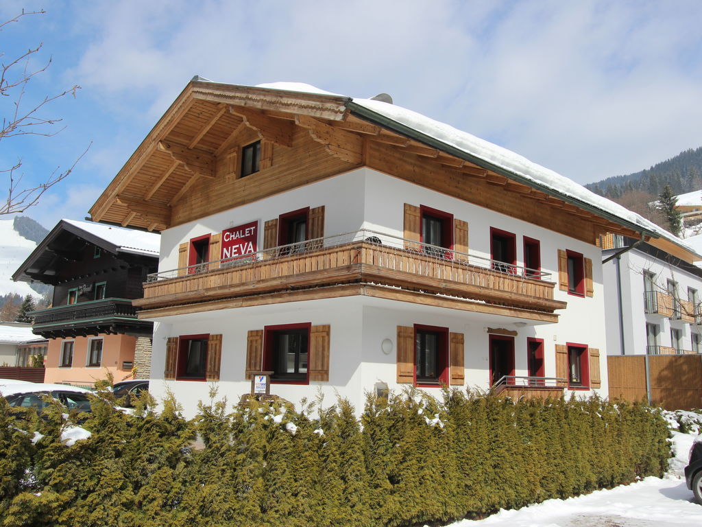 Chalet Neva S Saalbach Ferienhaus in Österreich