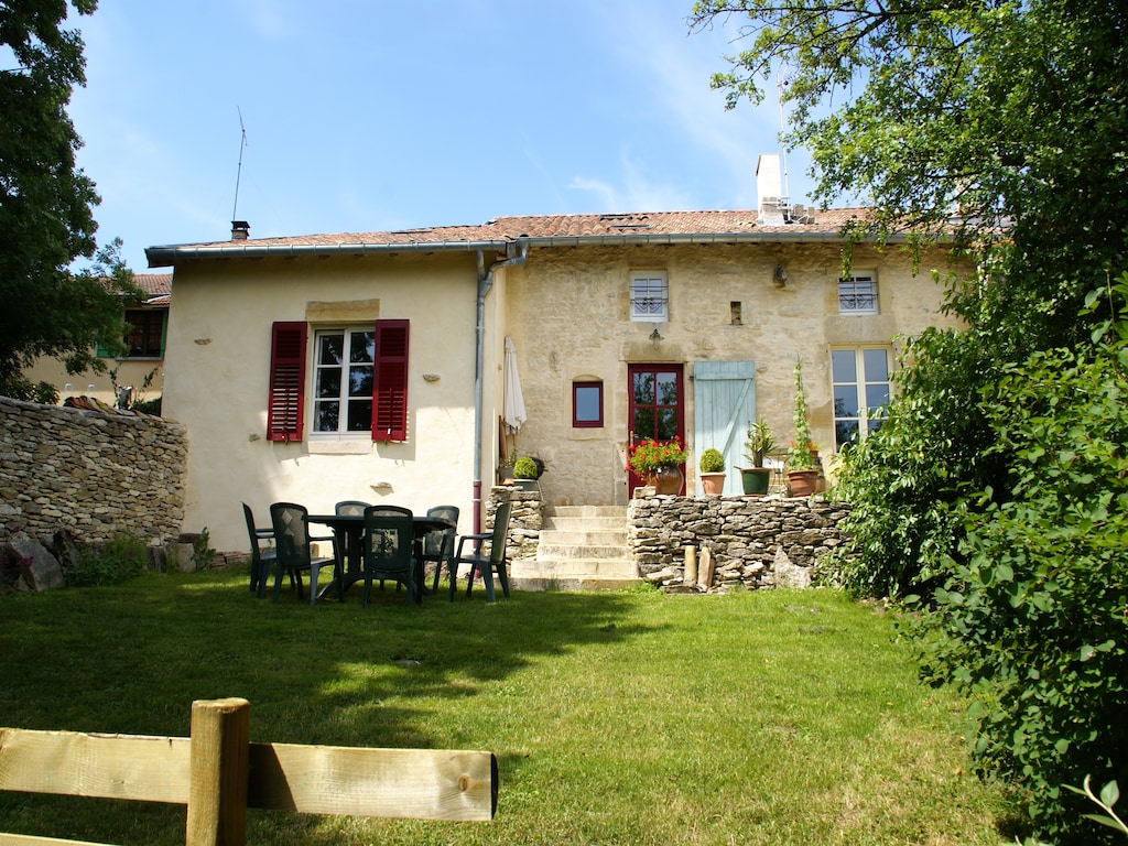 Vakantiehuis in Seigneulles met Tuin