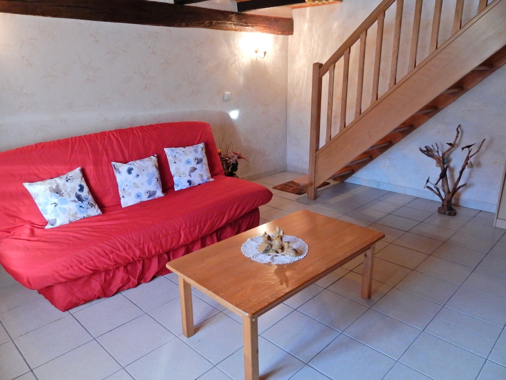Vakantiehuis in Esmoulières bij bos
