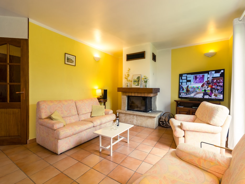 Vakantiehuis in Noves met Zwembad