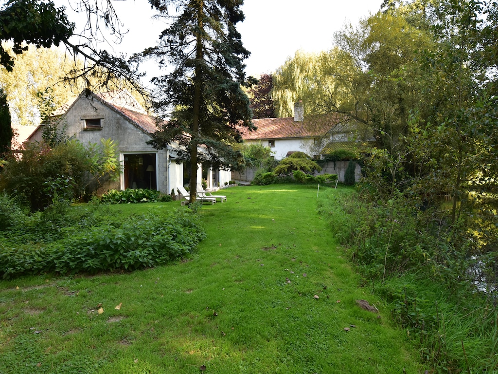 Gerenoveerde molen met privétuin