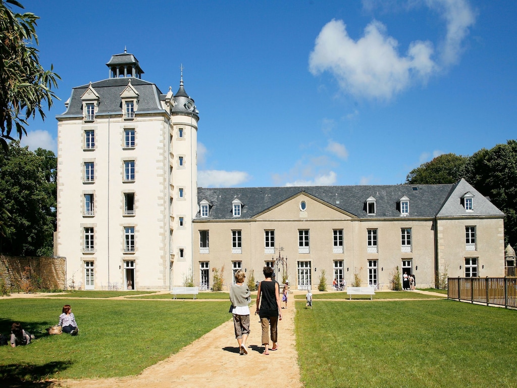 Schönes Studio in einem Schloss