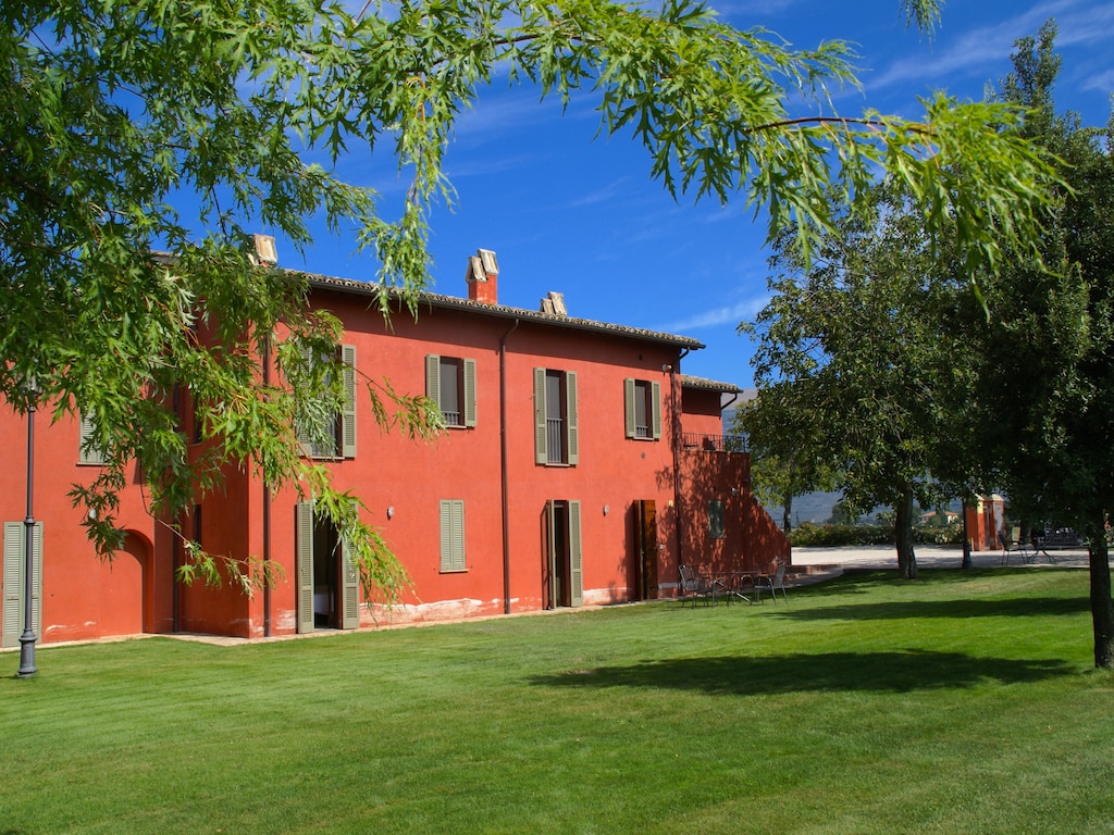 Ferienhaus in Spello mit Pool und Grill