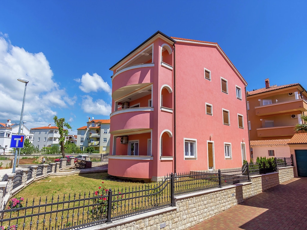 Smaakvol appartement met eigen balkon