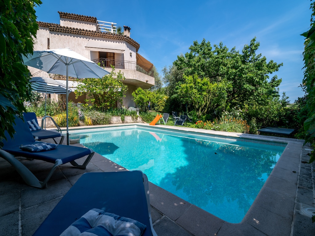 Mediterrane villa met privézwembad, 1,5 km van het pittoreske dorpje Vence