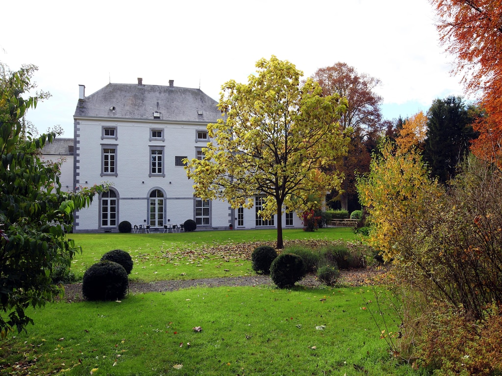 Luxuriöses Herrenhaus Mettet