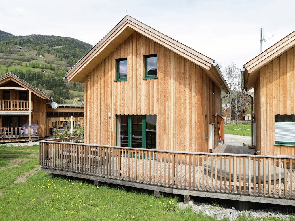 Chalet with whirlpool tub