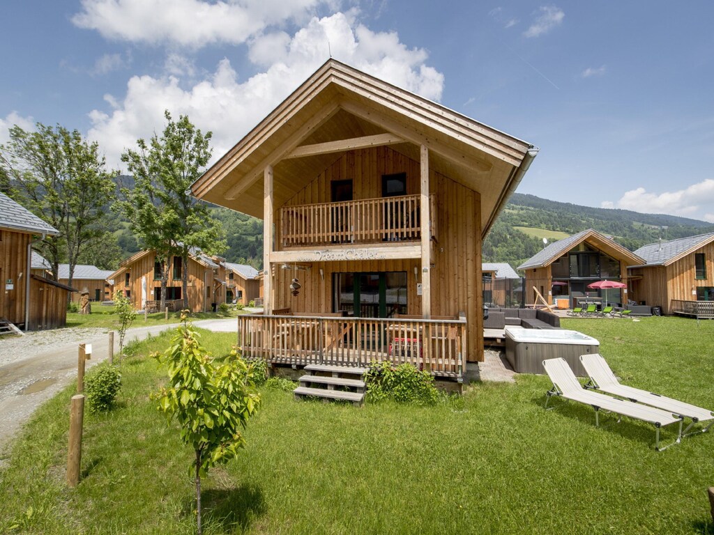 Pleasant chalet with indoor hot tub