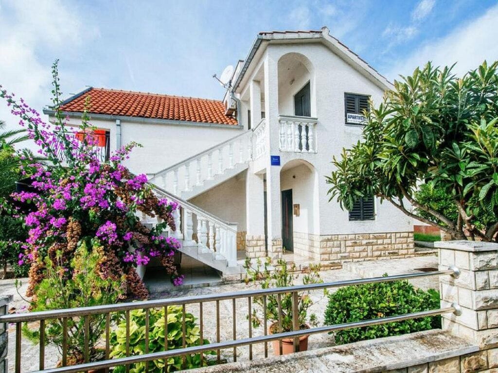 Apartment Nada Ferienwohnung in Dalmatien